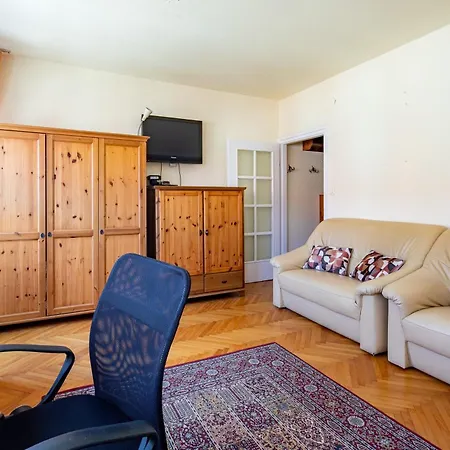 Apartmán Free Parking - - Comfy *