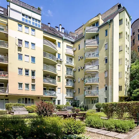 Free Parking - - Comfy * Budapešť
