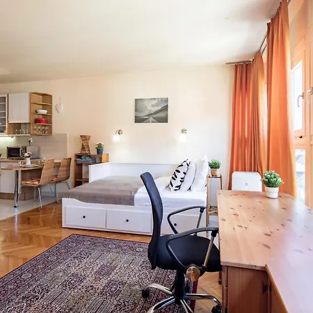 Free Parking - - Comfy Apartamento